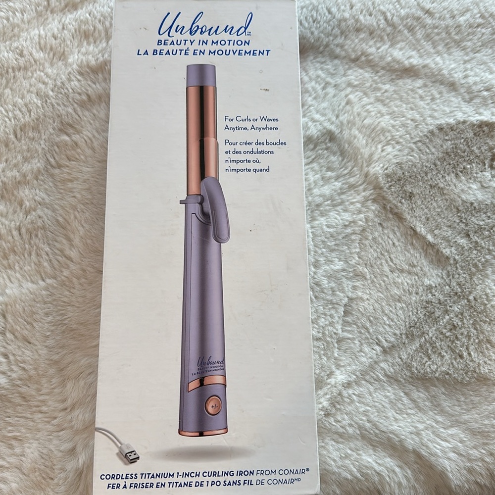 Unbound beauty in motion. ( bought new) used once for trip